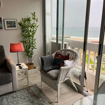 Tarik Vista Mar 아파트 *