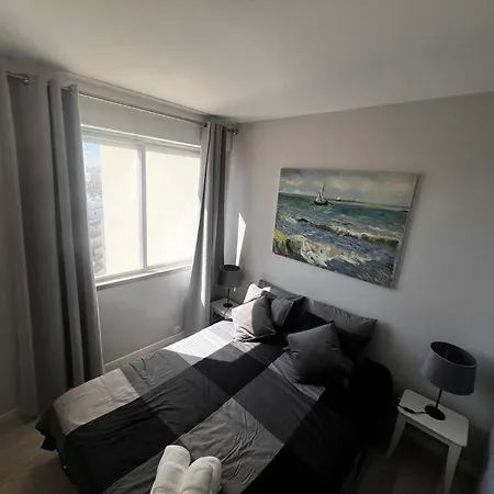 Tarik Vista Mar 아파트