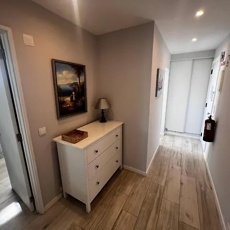 Tarik Vista Mar 아파트